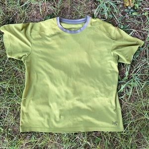 Arc’teryx t-shirt